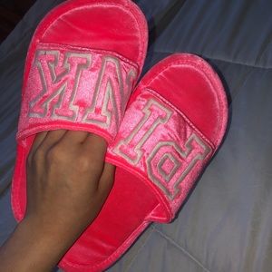 Victoria’s Secret PINK slippers